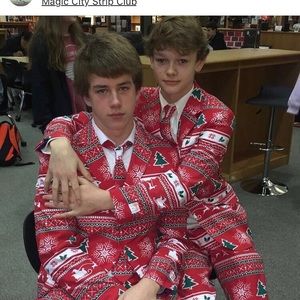 Meet your Posher, Sam